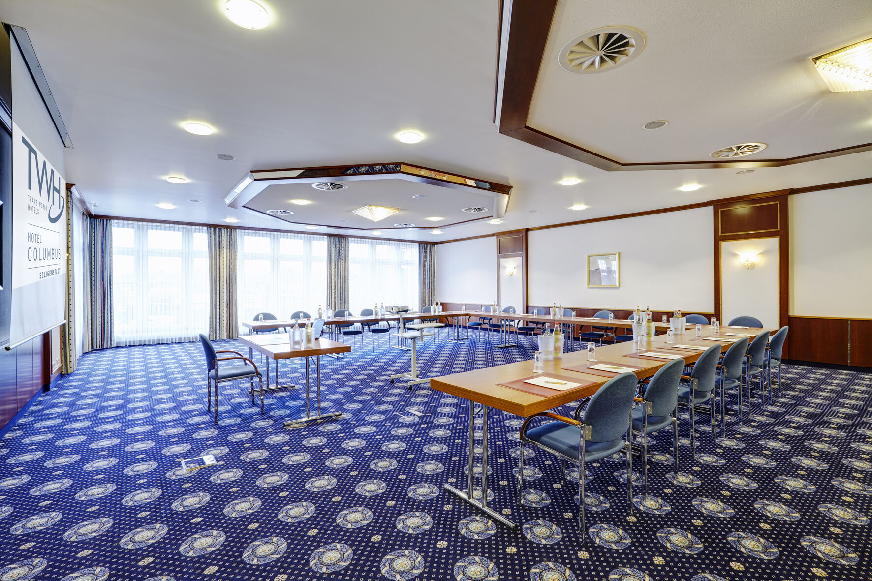 Trans World Hotel Columbus Seligenstadt Business photo